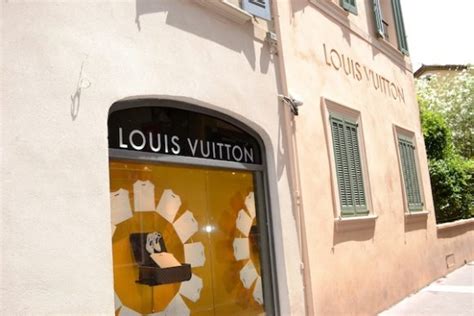 louis vuitton rue sibilli.